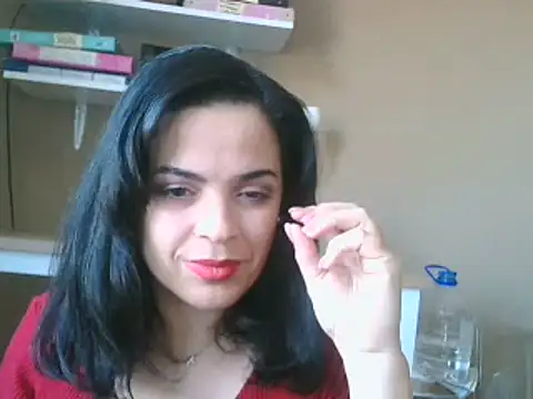 Snapshot of ITALIANASISIXX chatting on November 25, 2025, 11:43 am ITALIANASISIXX online show from November 25, 2025, 11:43 am