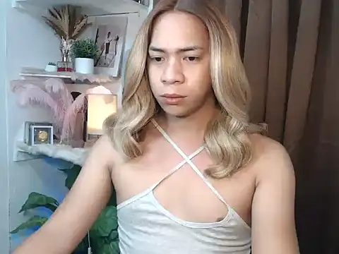 Ursexy ngaw online show from February 13, 2026, 9:44 pm