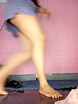 Rose 194 online show from October 16, 2025, 1:12 pm