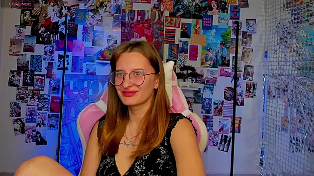 Snapshot of Maryyy_May chatting on September 29, 2025, 4:34 pm Maryyy May online show from September 29, 2025, 4:34 pm