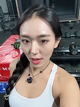 jiajia L online show from February 28, 2026, 12:39 pm