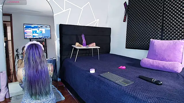 Snapshot of karlamoon23 chatting on April 4, 2026, 6:05 pm karlamoon23 online show from April 4, 2026, 6:05 pm