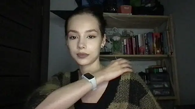 Yuna5343 online show from September 24, 2025, 9:51 pm