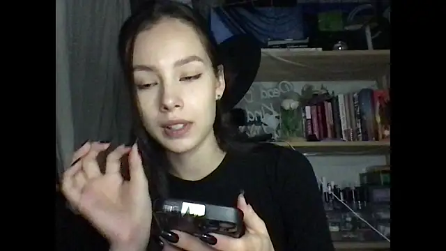 Yuna5343 online show from October 8, 2025, 6:49 pm