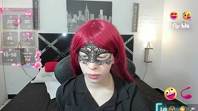 Katalina red online show from September 22, 2025, 3:47 pm