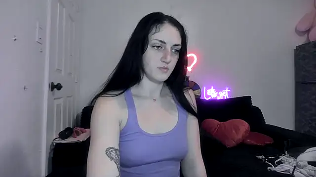 torithequeen online show from April 4, 2026, 2:14 pm