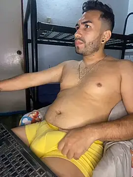 Snapshot of Alessandrogrey chatting on October 20, 2025, 4:13 am Alessandrogrey online show from October 20, 2025, 4:13 am