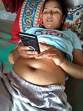 Snapshot of heena3355 chatting on October 28, 2025, 8:29 am heena3355 online show from October 28, 2025, 8:29 am