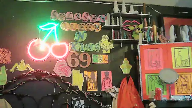 Splash Queen420 online show from March 29, 2026, 2:11 am