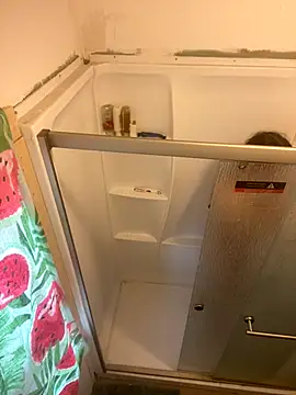 FantasticB1 online show from September 21, 2025, 3:02 pm