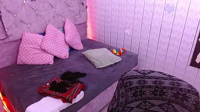 Susanahotsexxx online show from October 21, 2025, 2:01 am