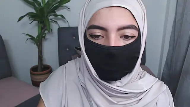 jade nassar online show from October 8, 2025, 7:44 pm