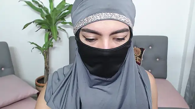 jade nassar online show from October 14, 2025, 7:47 pm