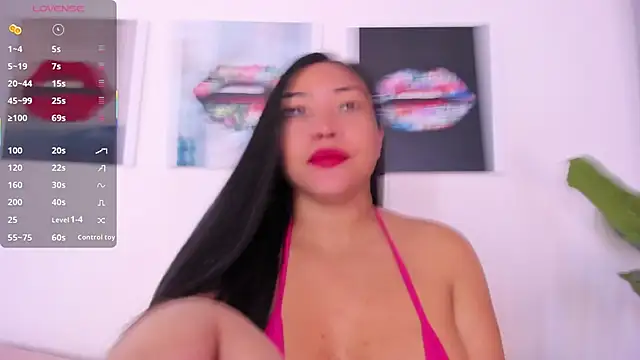 Monika-Ruiz online show from September 28, 2025, 2:55 pm