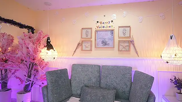 LoonaNyx online show from October 17, 2025, 11:35 am