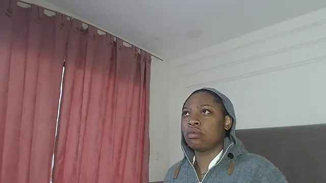 NatashaSilver online show from January 14, 2026, 1:06 pm