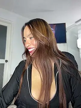 Adarha Ramirez online show from May 16, 2026, 6:32 am