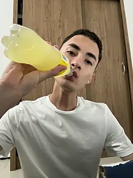 ritchie alameda online show from October 7, 2025, 1:25 am