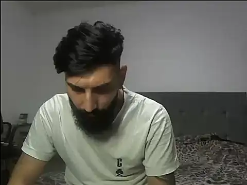 Snapshot of Alexgrc13 chatting on November 27, 2025, 11:56 am Alexgrc13 online show from November 27, 2025, 11:56 am