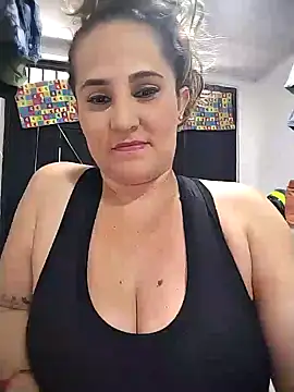 dayana2021 online show from October 17, 2025, 3:36 pm