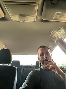 Snapshot of Nicepardavid chatting on September 30, 2025, 12:10 pm Nicepardavid online show from September 30, 2025, 12:10 pm