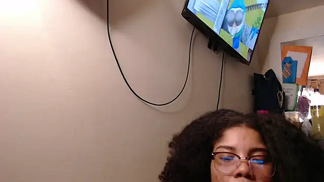 madelene online show from December 2, 2024, 4:31 am