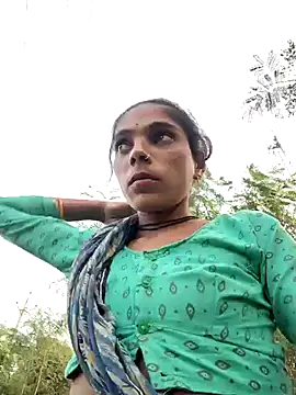 Sonam mehta online show from November 3, 2025, 11:33 am