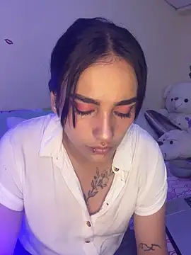 MiaRousexxx  online show from October 4, 2025, 12:52 am