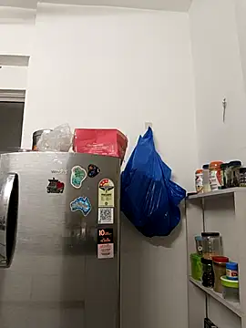 moonflower25 online show from February 3, 2026, 1:27 pm