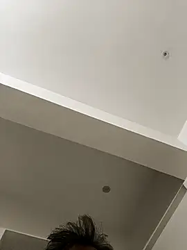 moonflower25 online show from April 15, 2026, 1:51 pm