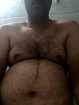 moonflower25 online show from April 20, 2026, 8:21 pm