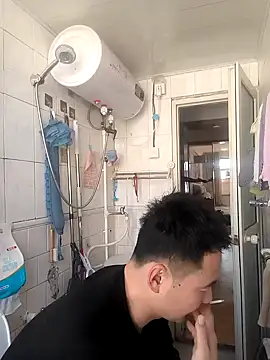 Snapshot of huanhuanaaaaa chatting on February 14, 2026, 4:09 am huanhuanaaaaa online show from February 14, 2026, 4:09 am