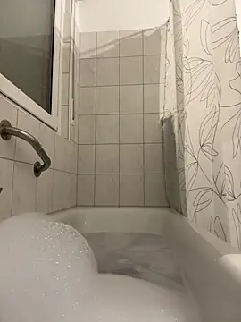 Emilia Mausi online show from February 22, 2026, 8:07 pm