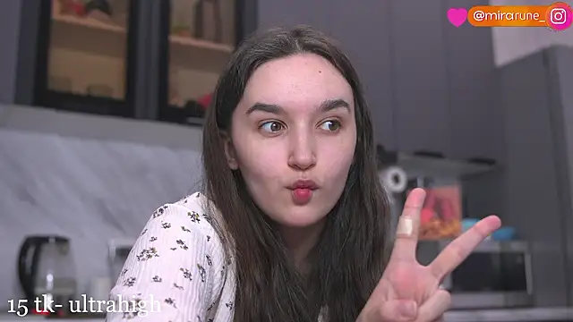 Mirarune online show from February 26, 2026, 2:27 pm