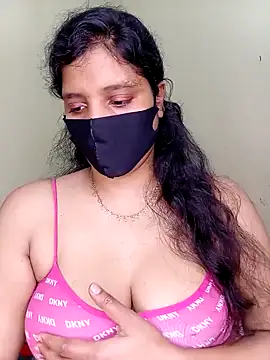 Rose-luckey online show from April 16, 2026, 1:45 pm