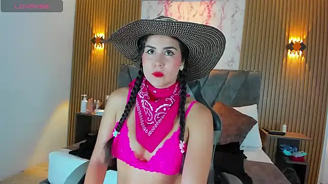 Picsis  online show from October 2, 2025, 7:21 pm