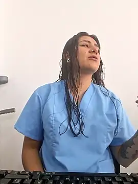 Snapshot of CAROLINE__07 chatting on January 16, 2026, 1:26 pm CAROLINE 07 online show from January 16, 2026, 1:26 pm