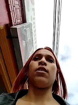 Snapshot of Zoe73_ chatting on September 30, 2025, 7:08 pm Zoe73 online show from September 30, 2025, 7:08 pm