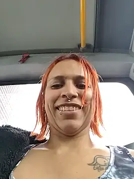 Snapshot of Zoe73_ chatting on October 6, 2025, 8:17 pm Zoe73 online show from October 6, 2025, 8:17 pm