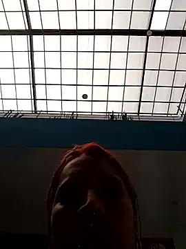 Snapshot of Zoe73_ chatting on November 5, 2025, 7:25 pm Zoe73 online show from November 5, 2025, 7:25 pm