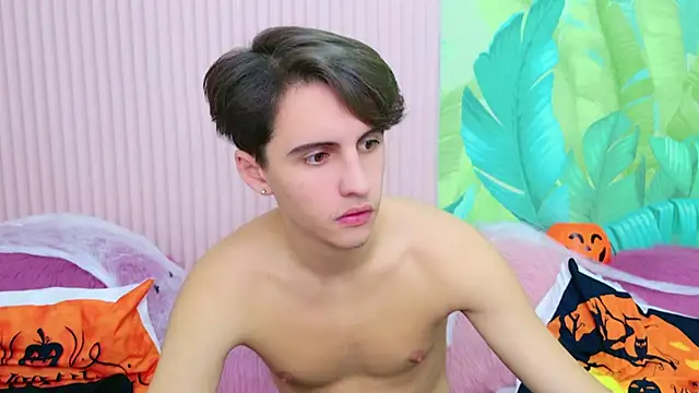 Snapshot of Jefrey_Carter chatting on October 27, 2025, 8:35 pm Jefrey Carter online show from October 27, 2025, 8:35 pm