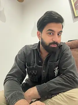 hottestboy03 online show from December 18, 2025, 6:19 am