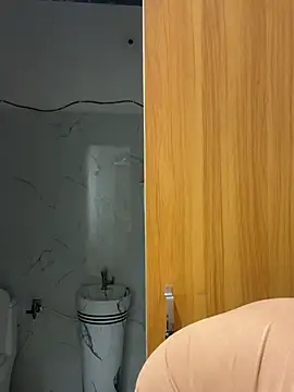 hottestboy03 online show from February 9, 2026, 9:57 am