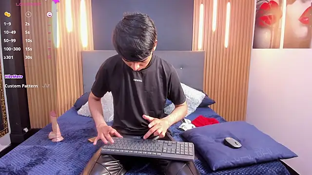 OnlyJos online show from October 23, 2025, 7:12 pm