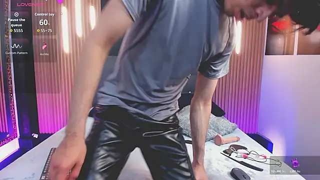 OnlyJos online show from December 16, 2025, 6:13 pm