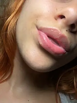 saray marquez online show from November 15, 2025, 6:22 am