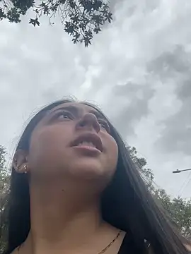 Dulce 1408 online show from October 3, 2025, 3:53 pm