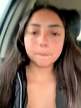 Dulce 1408 online show from November 6, 2025, 9:48 pm