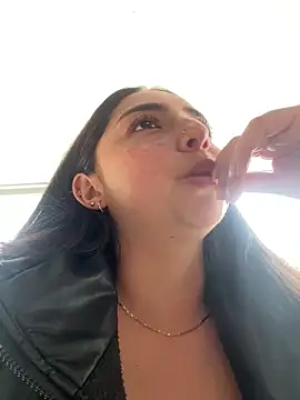 Dulce 1408 online show from November 10, 2025, 8:08 pm