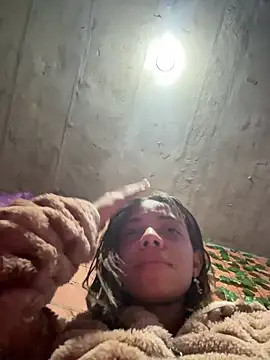 yumi hanna online show from February 17, 2026, 4:31 am